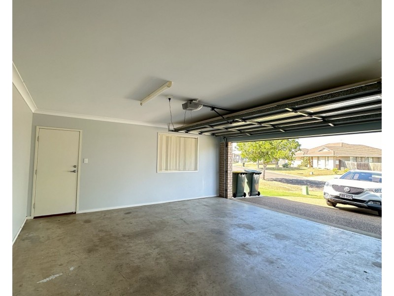 12 Zac Street, Kalkie QLD 4670