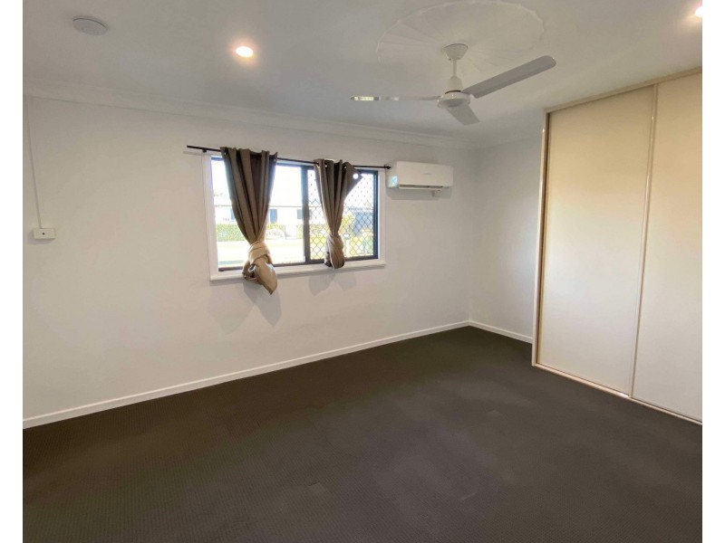 9 High Street, Walkervale QLD 4670