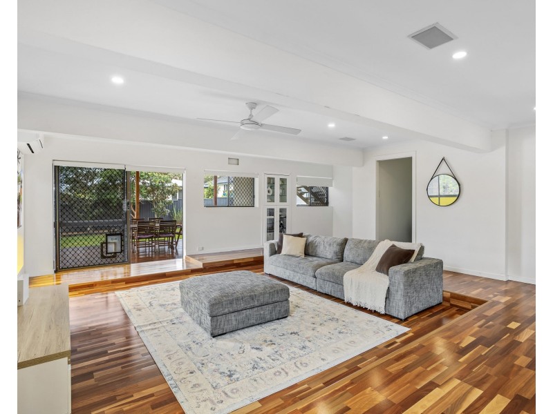 28 Bracken Street, Bracken Ridge QLD 4017