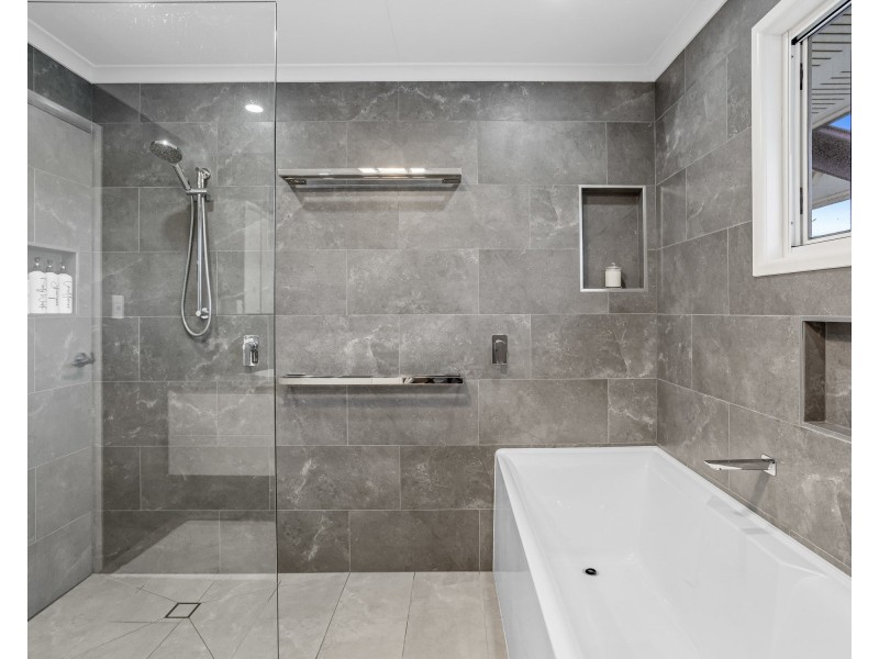 28 Bracken Street, Bracken Ridge QLD 4017