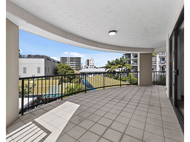 4/3 Rock Street, Scarborough QLD 4020