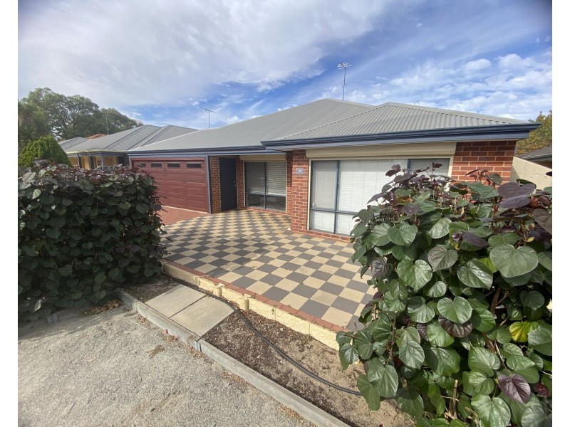 20 Tyneside Loop, Meadow Springs WA 6210