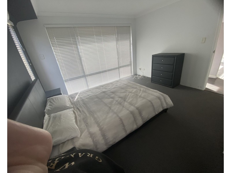 20 Tyneside Loop, Meadow Springs WA 6210