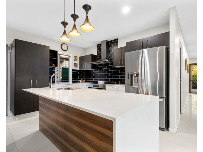 3 Bells Esplanade, Pelican Waters QLD 4551