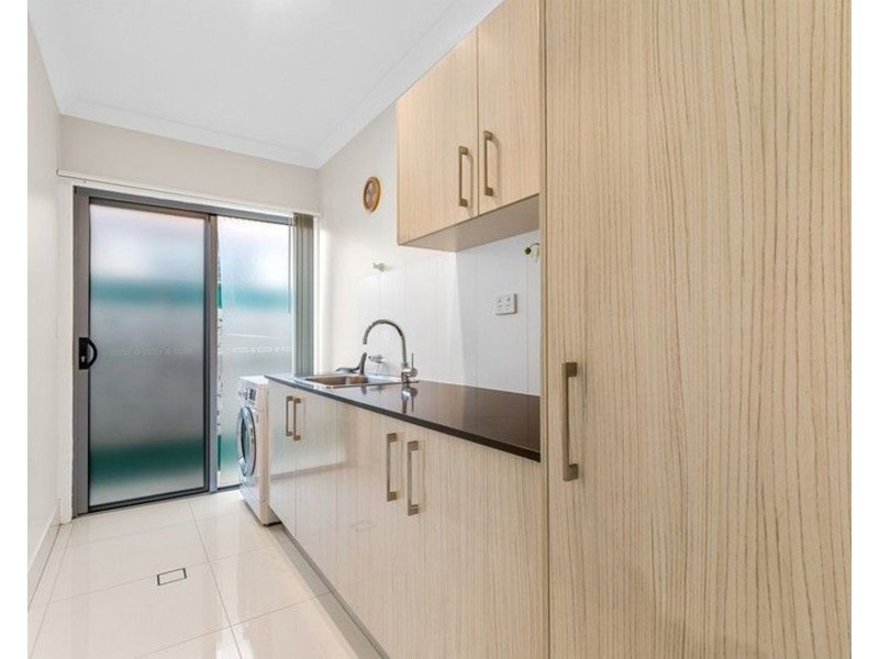 3 Bells Esplanade, Pelican Waters QLD 4551