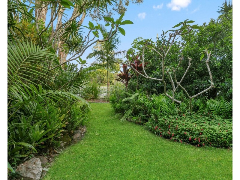 1 Devon Court, Coolum Beach QLD 4573