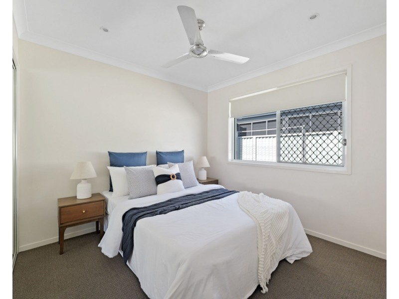 5 Forster Place, Pelican Waters QLD 4551