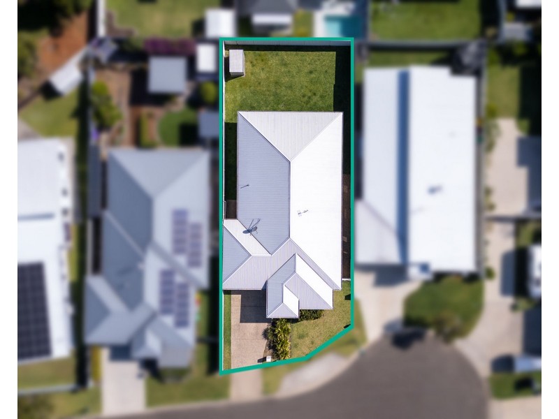 5 Forster Place, Pelican Waters QLD 4551