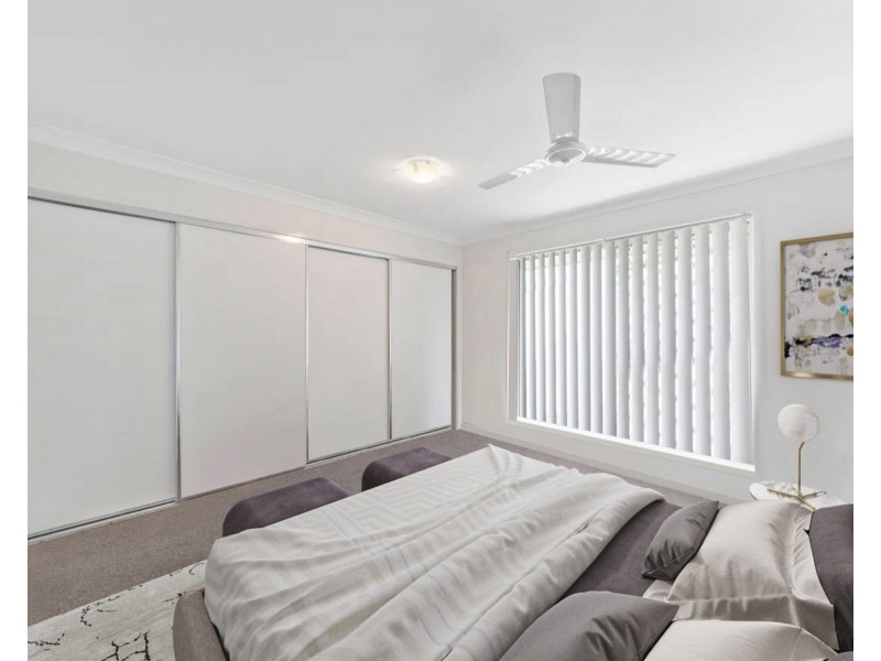 16 Peregrine Drive, Lowood QLD 4311