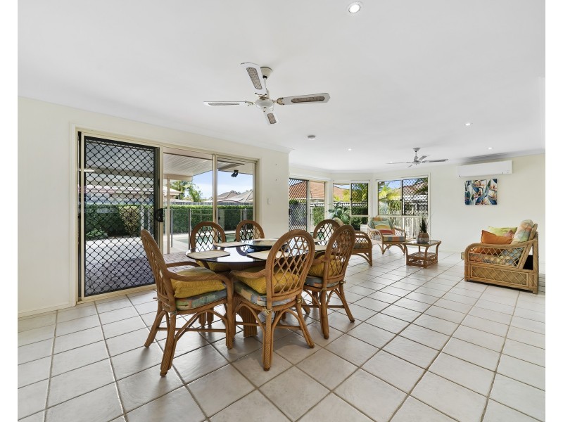26 Firefly Street, Pelican Waters QLD 4551
