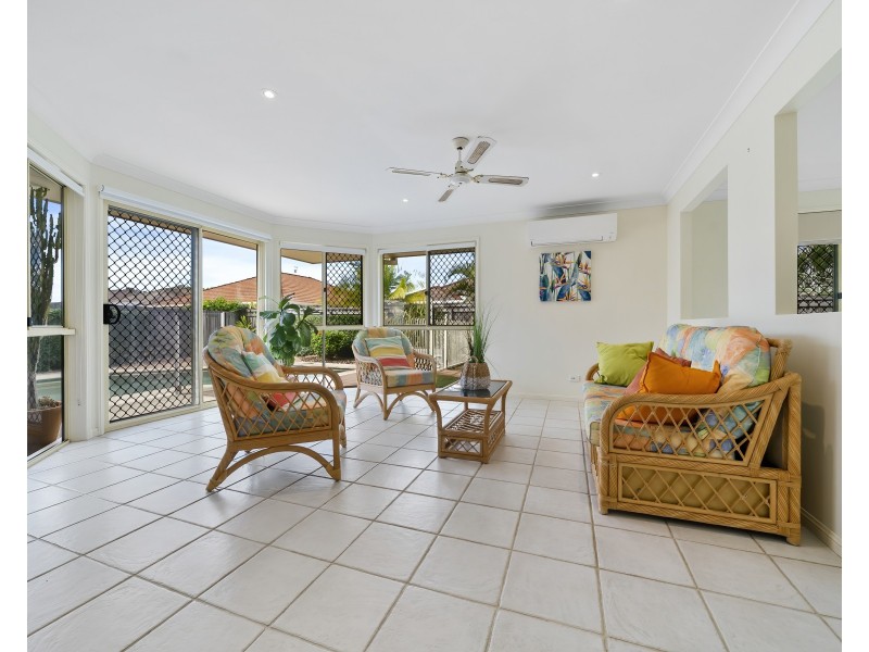 26 Firefly Street, Pelican Waters QLD 4551