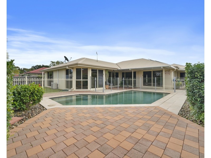 26 Firefly Street, Pelican Waters QLD 4551