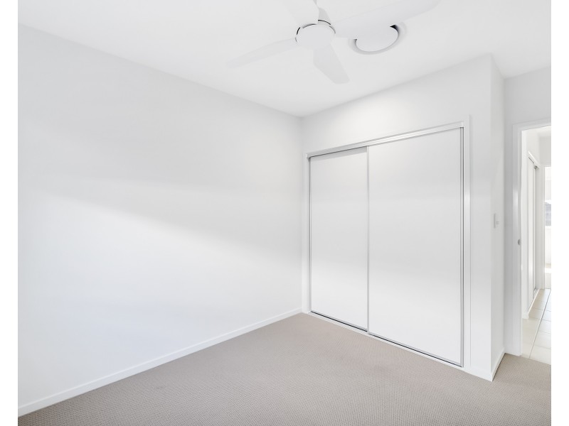 51 South Diamond Drive, Pelican Waters QLD 4551