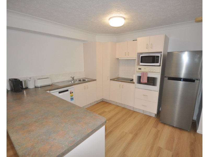 5/35 Canberra Terrace, Kings Beach QLD 4551