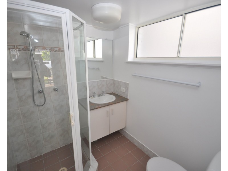 5/35 Canberra Terrace, Kings Beach QLD 4551