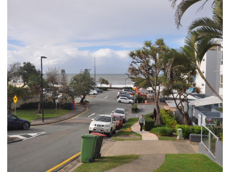 2/1 Warne Terrace, Kings Beach QLD 4551