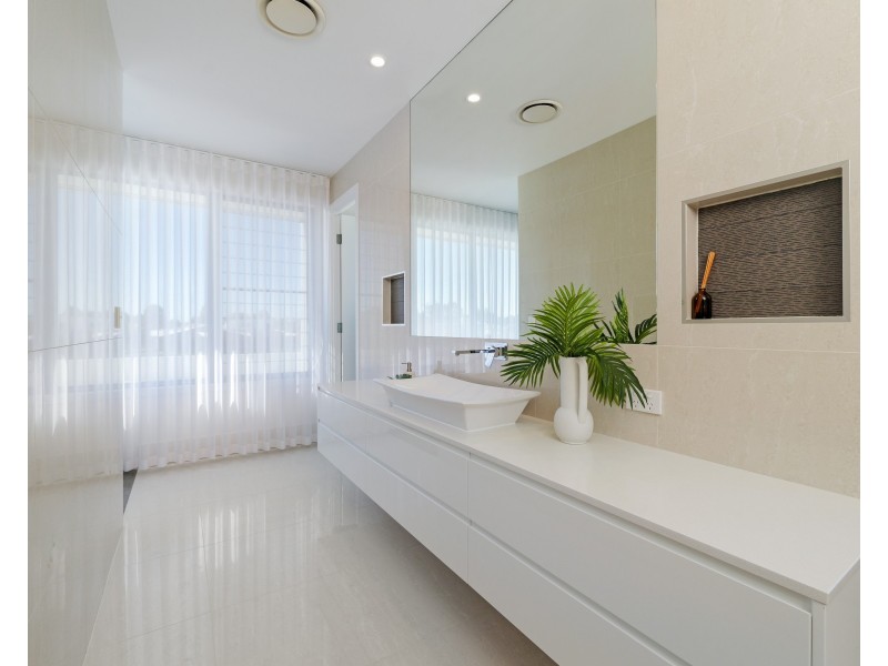 23 Bond Street, Pelican Waters QLD 4551