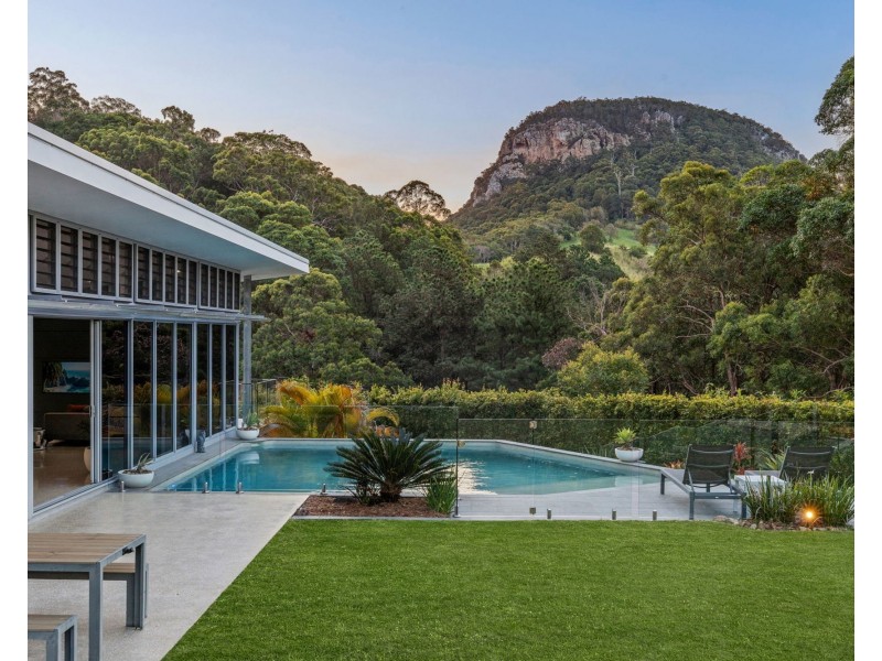 222 Ocean Vista Drive, Maroochy River QLD 4561