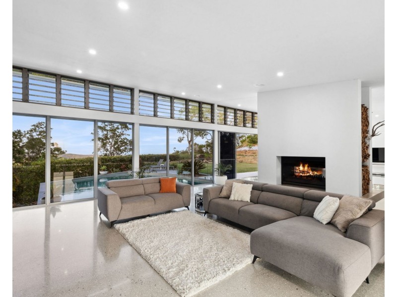 222 Ocean Vista Drive, Maroochy River QLD 4561