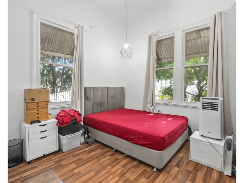 120 Stanley Terrace, Taringa QLD 4068