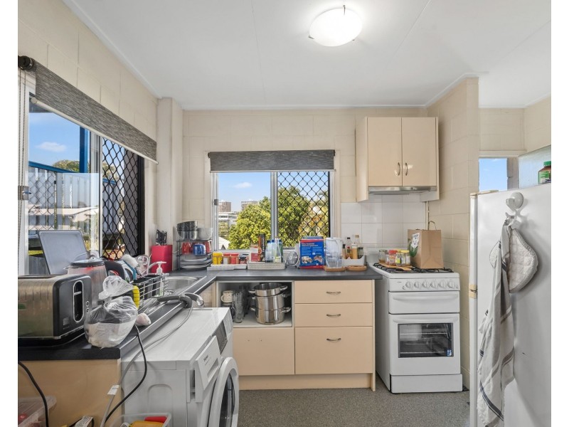 120 Stanley Terrace, Taringa QLD 4068