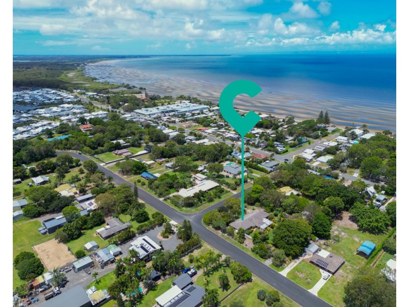 10 Blaney Street, Beachmere QLD 4510