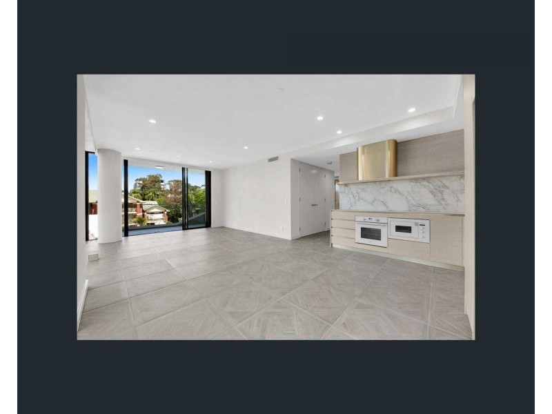 201/24 Queen Street, Southport QLD 4215