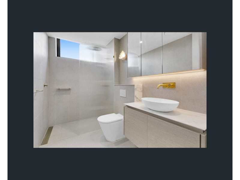 201/24 Queen Street, Southport QLD 4215