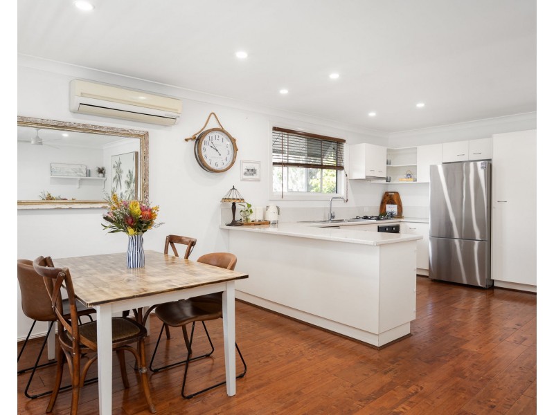 61 Adams street, Deagon QLD 4017