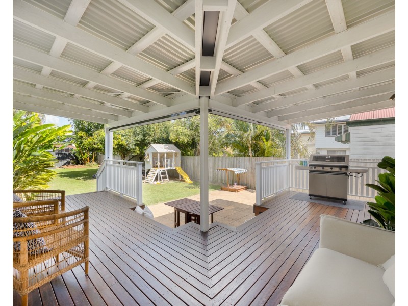 61 Adams street, Deagon QLD 4017