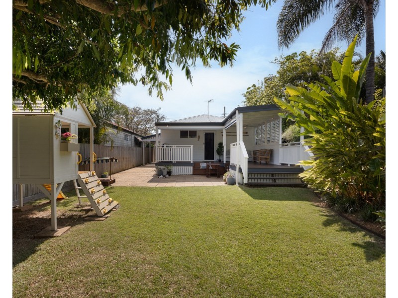 61 Adams street, Deagon QLD 4017