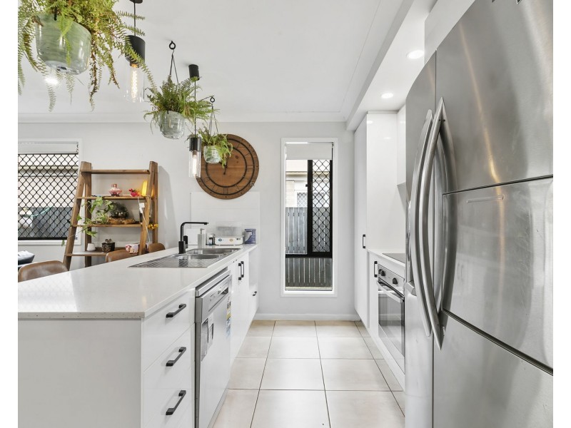 104 Regatta Circuit, Burpengary QLD 4505