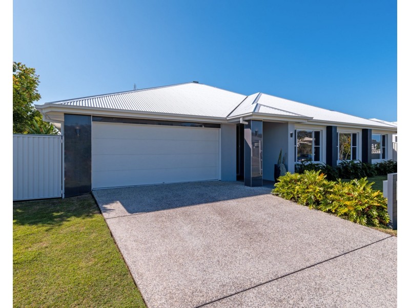 29 Waderbird Crescent, Pelican Waters QLD 4551