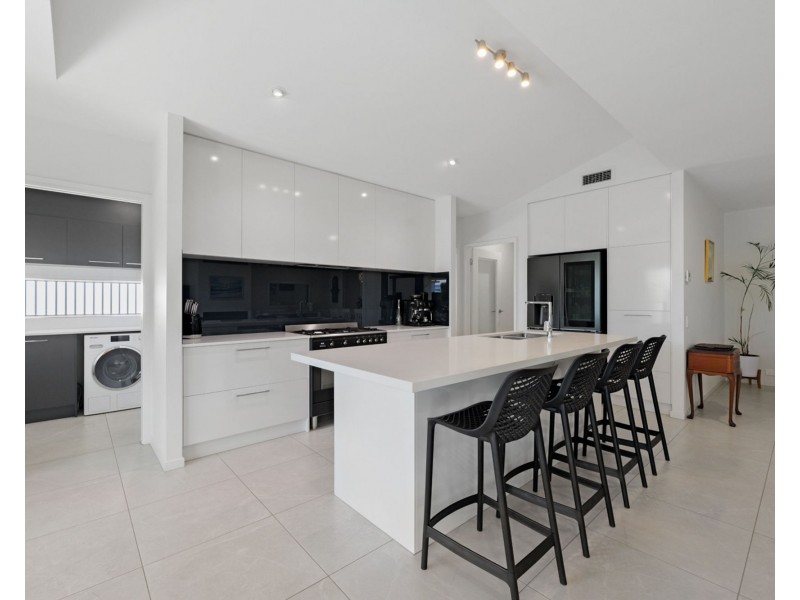 29 Waderbird Crescent, Pelican Waters QLD 4551