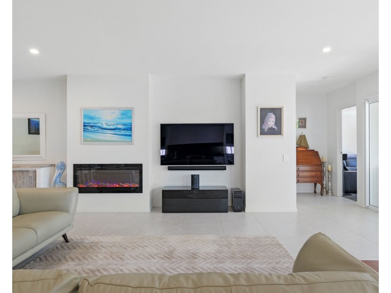 29 Waderbird Crescent, Pelican Waters QLD 4551
