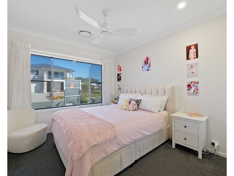 29 Waderbird Crescent, Pelican Waters QLD 4551