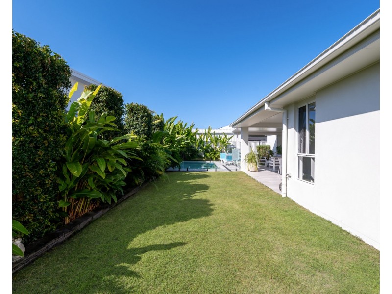 29 Waderbird Crescent, Pelican Waters QLD 4551