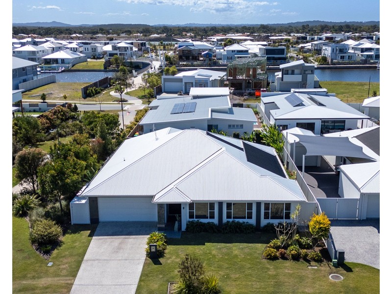 29 Waderbird Crescent, Pelican Waters QLD 4551