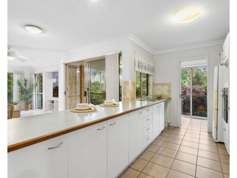 5 Wedgetail Lane, Noosaville QLD 4566
