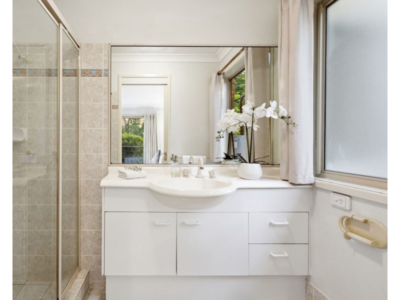 5 Wedgetail Lane, Noosaville QLD 4566