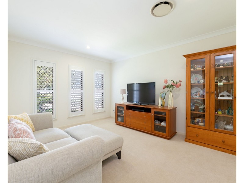 20 Trinity Place, Pelican Waters QLD 4551