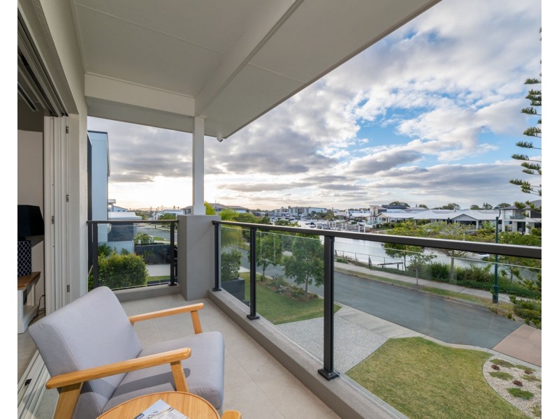 49 Marina View Drive, Pelican Waters QLD 4551