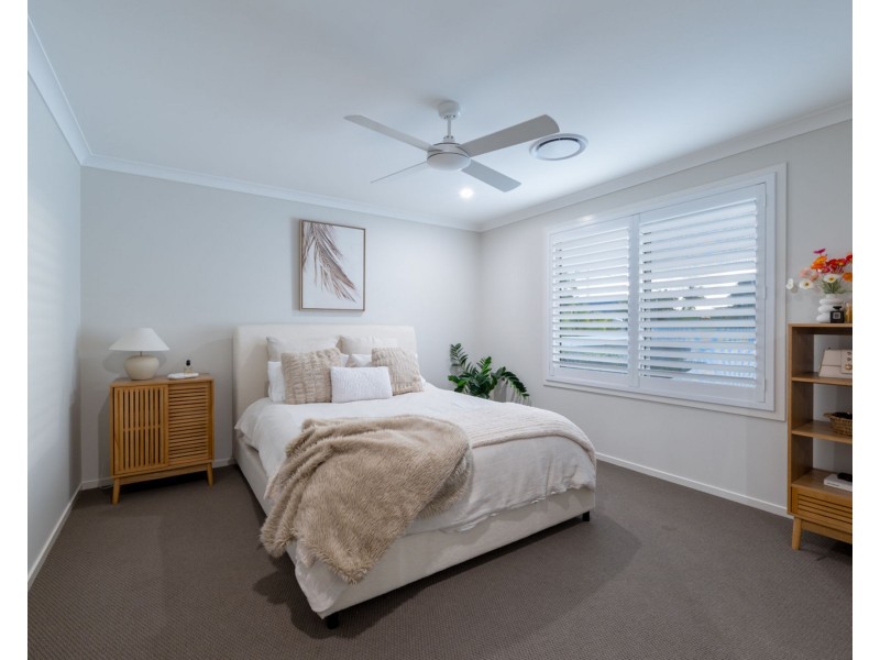 49 Marina View Drive, Pelican Waters QLD 4551