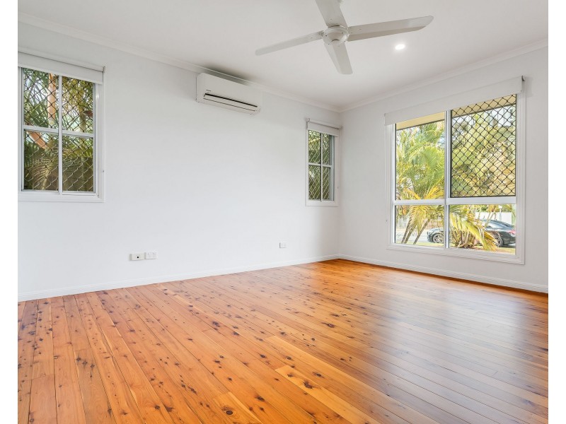 1102 Oakey Flat Road, Narangba QLD 4504