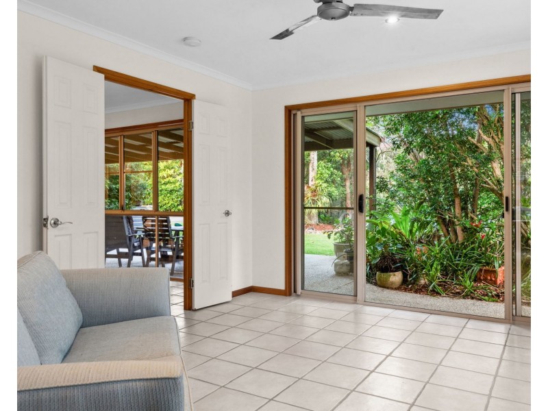 27 Craigslea Court, Cooroibah QLD 4565