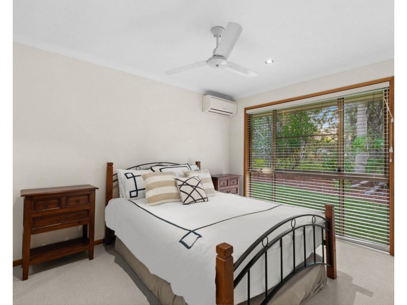 27 Craigslea Court, Cooroibah QLD 4565