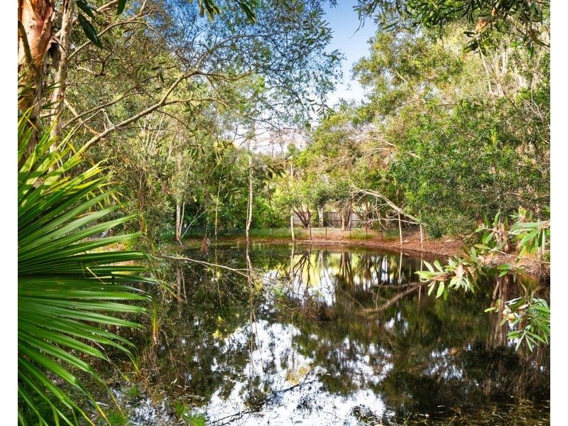 27 Craigslea Court, Cooroibah QLD 4565