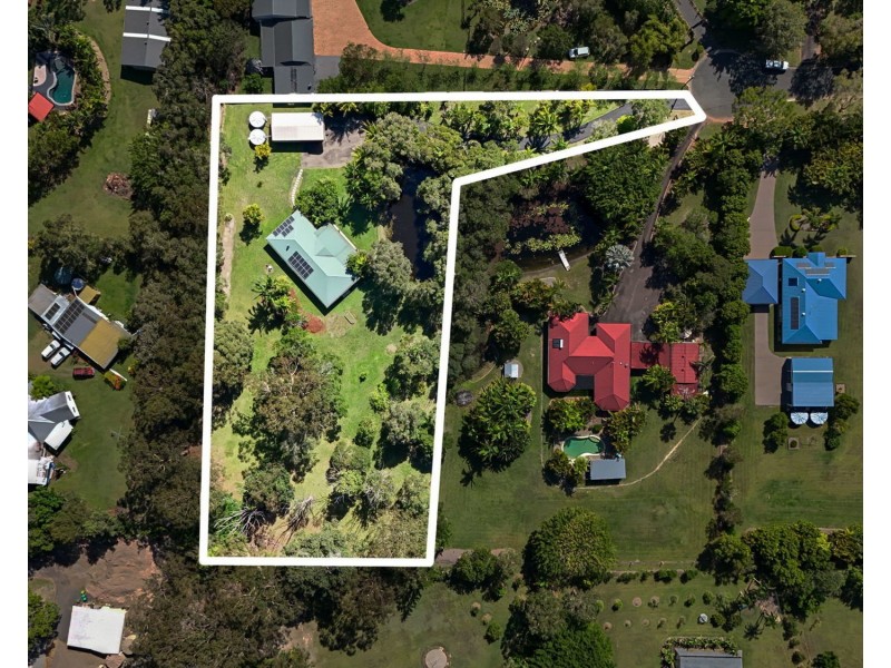 27 Craigslea Court, Cooroibah QLD 4565