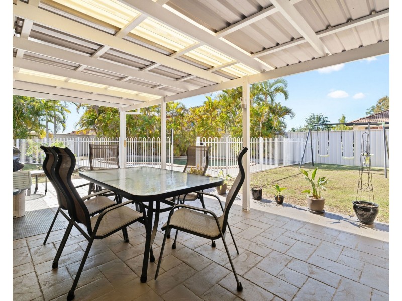 23 Kite Circuit, Arundel QLD 4214