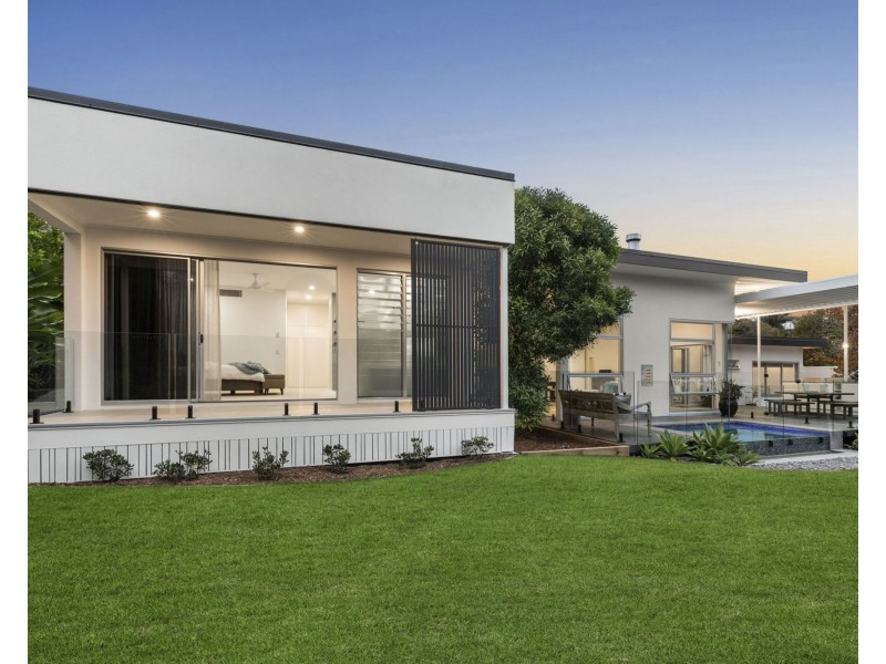 26 Resolute Street, Sunrise Beach QLD 4567